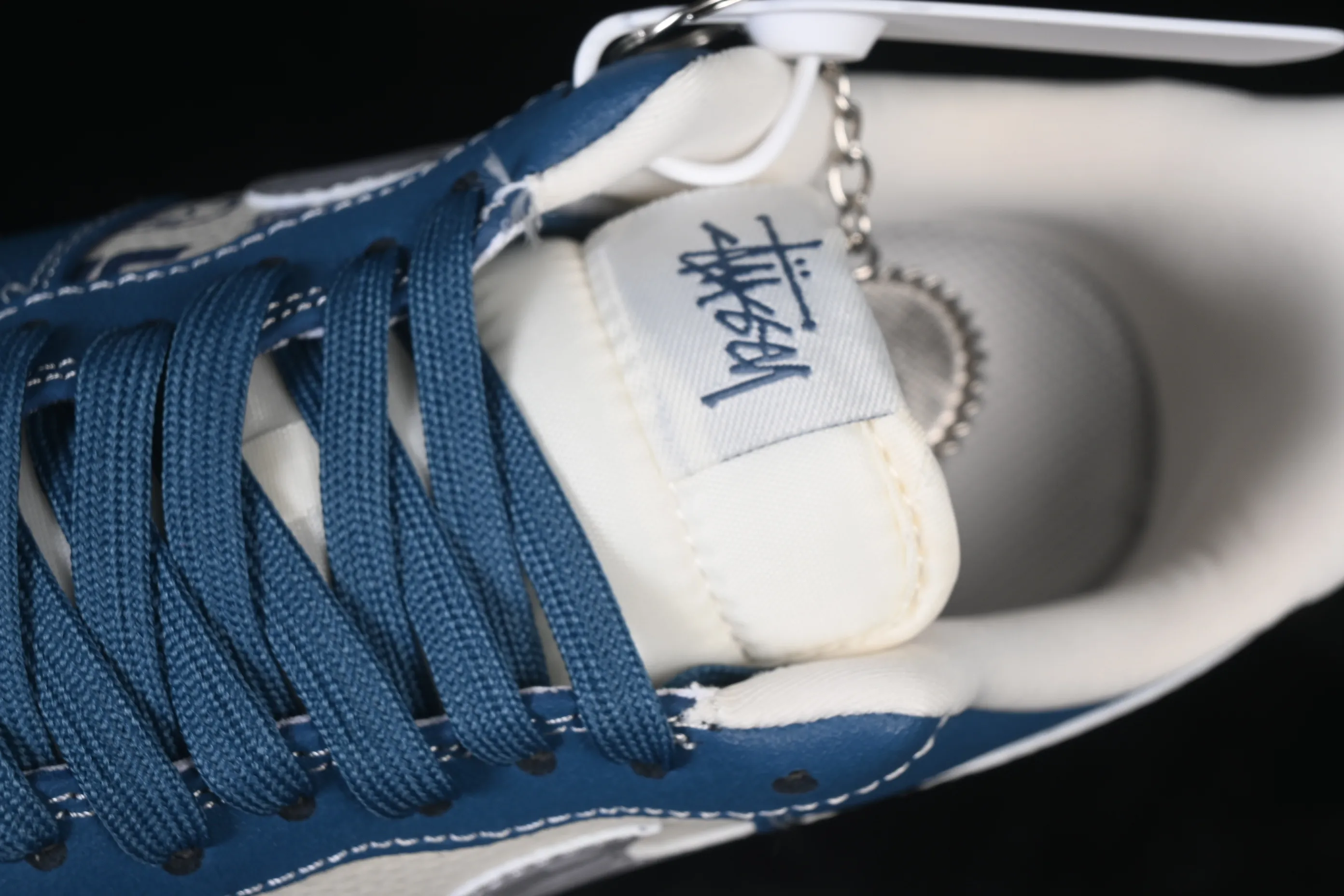 All categories Nk Air Force 1 Air Force series Nk Air Force 1 Low Air Force low-top Nike Air Force 1'07 Low joint model Air Force 1 low-top casual sneakers XL1979-132